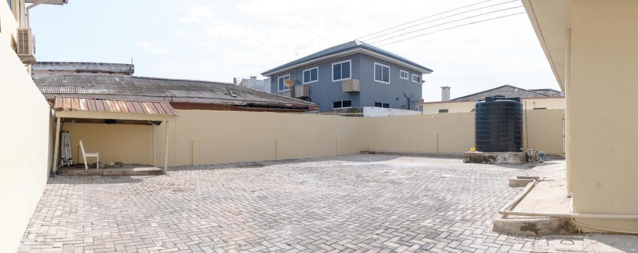 Brannic Lodge Accra Luaran gambar