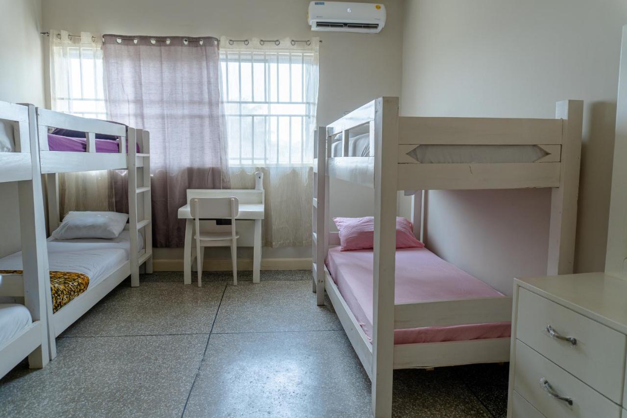 Brannic Lodge Accra Luaran gambar