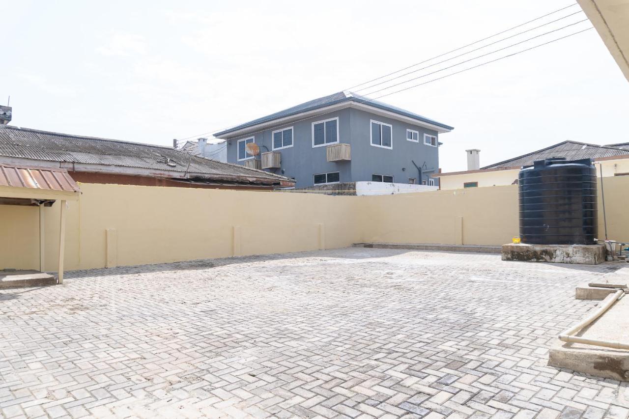 Brannic Lodge Accra Luaran gambar