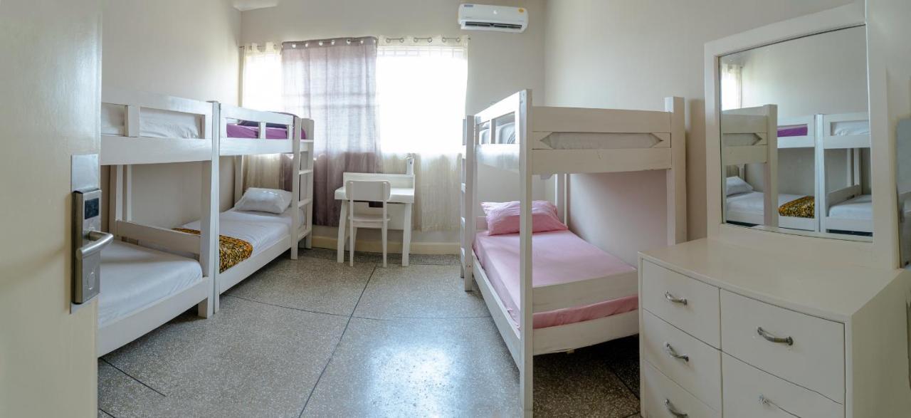 Brannic Lodge Accra Luaran gambar